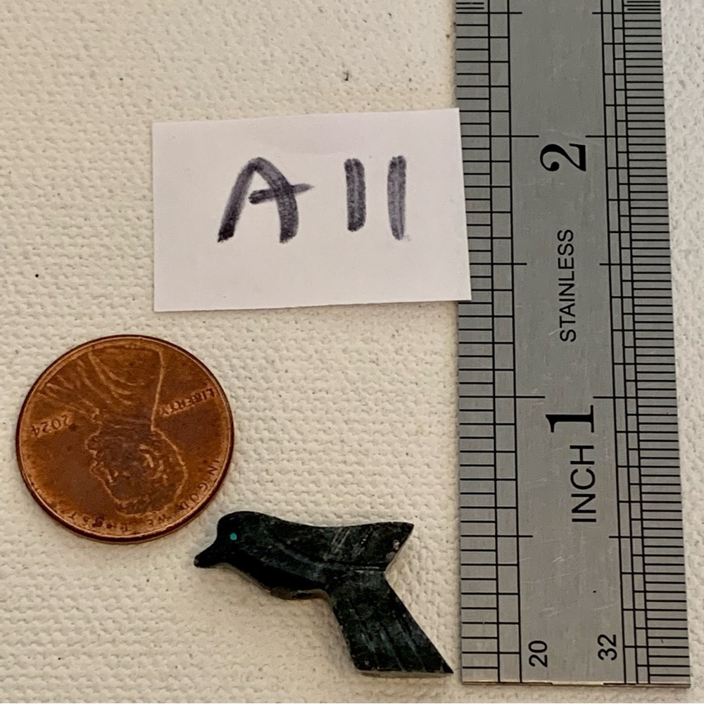 Zuni Style Bird Fetish Bead Drilled Stone Native American Mini Animal Carving 1”